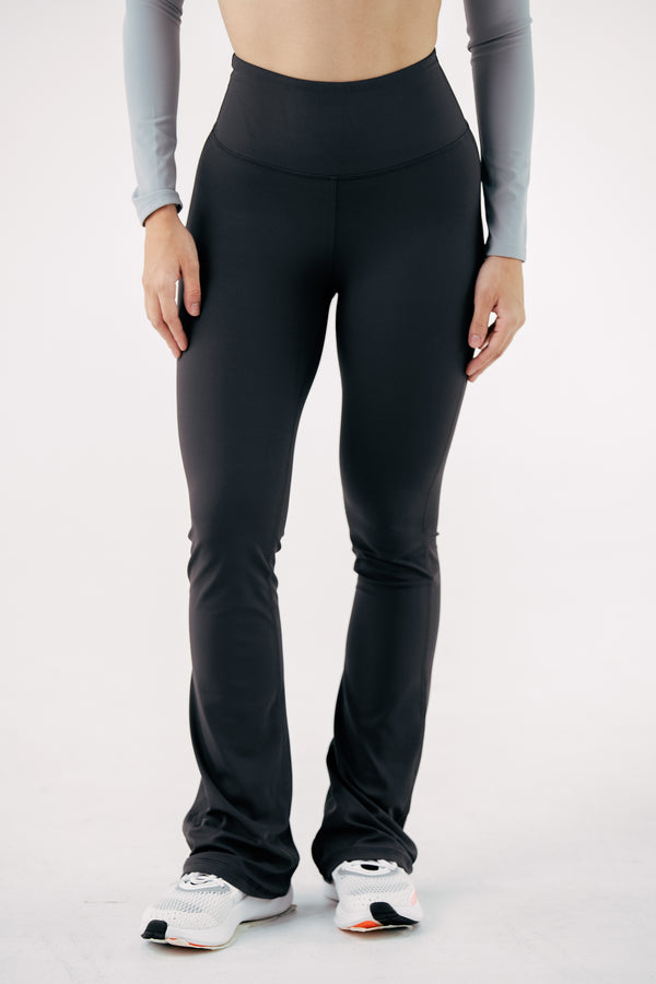 Luxe Aura Flared Leggings