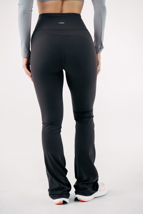 Luxe Aura Flared Leggings