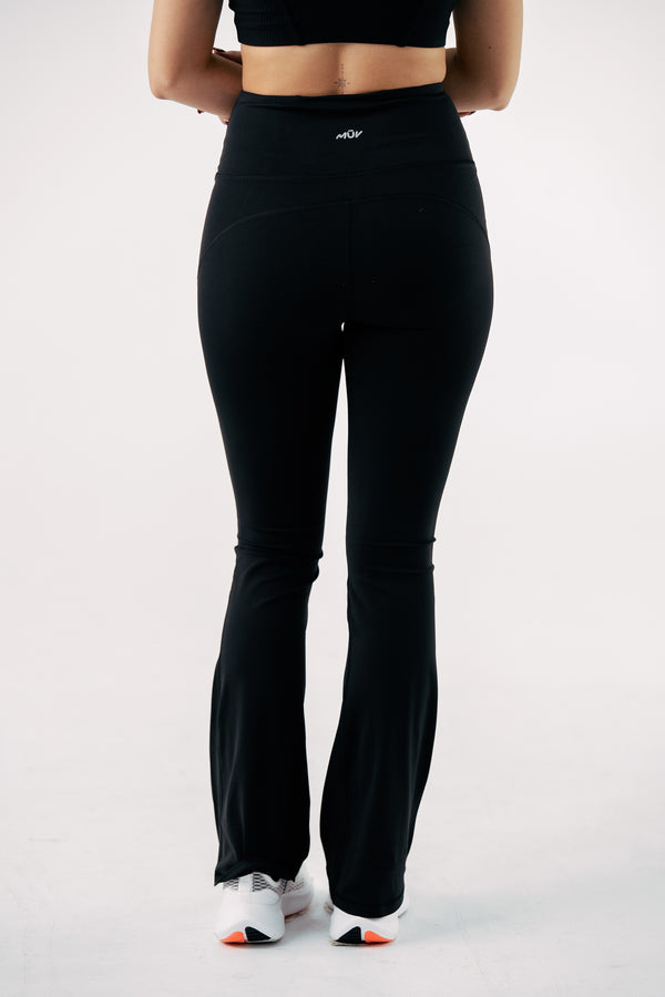 Luxe Aura Flared Leggings