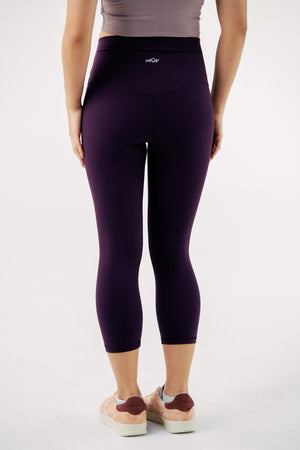 Core Ease 3/4 Leggings