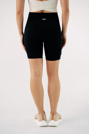 Core Pulse Shorts with Pockets