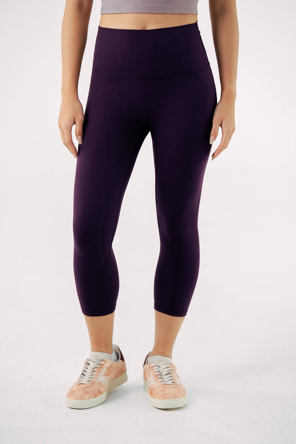 Core Ease 3/4 Leggings